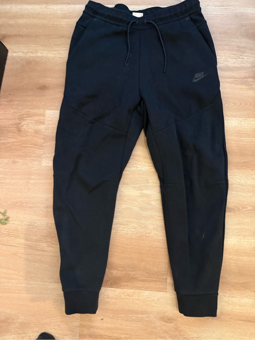 Nike Men’s Black Techfleece Sweatpants